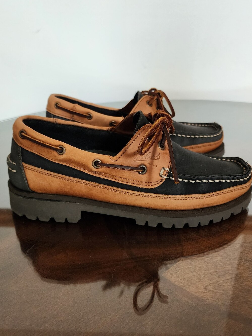 Woolrich Leather Lug Sole Boat Shoes Size 8